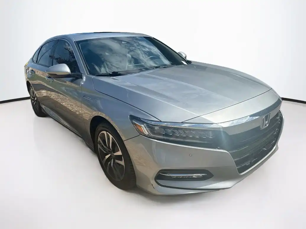 2019 Honda Accord Hybrid Touring's photo