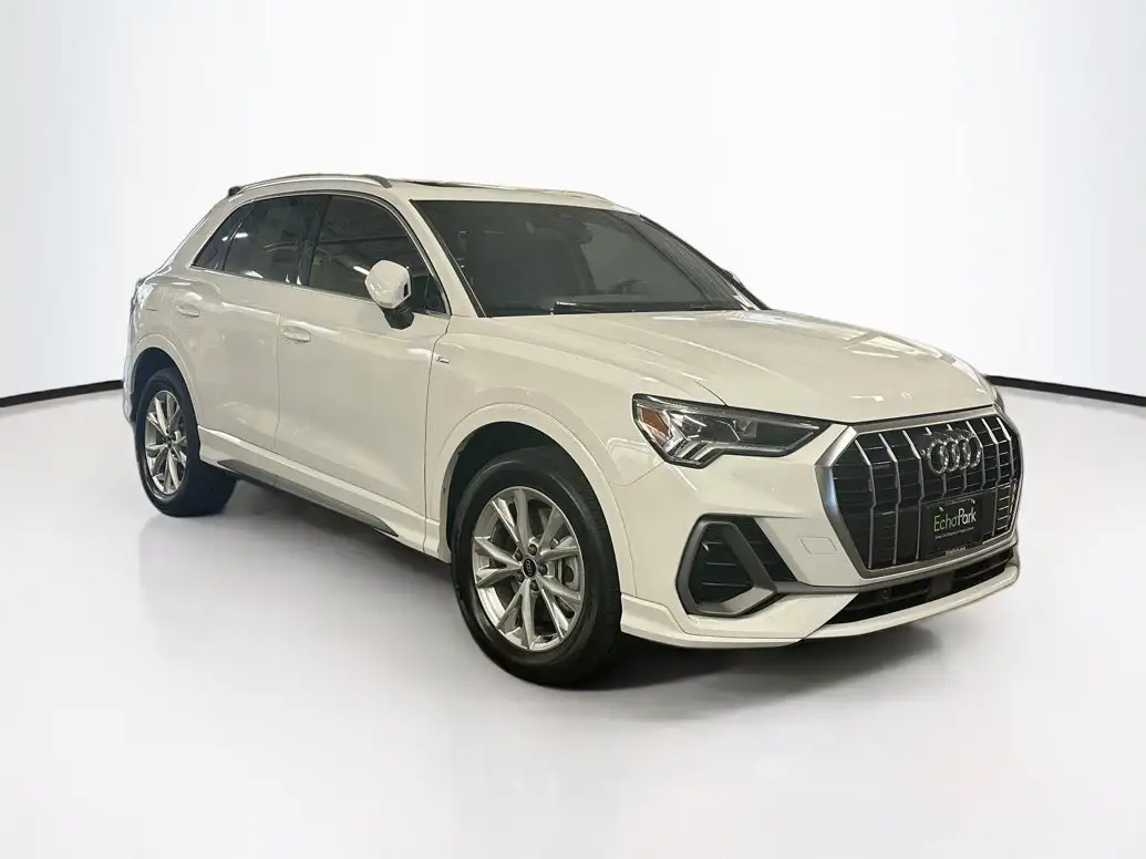 2024 Audi Q3 45 TFSI S Line Premium quattro's photo