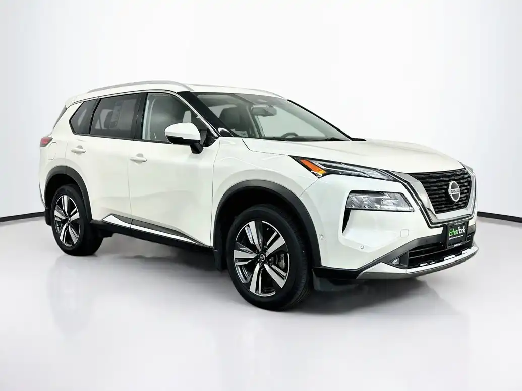 2021 Nissan Rogue Platinum AWD's photo