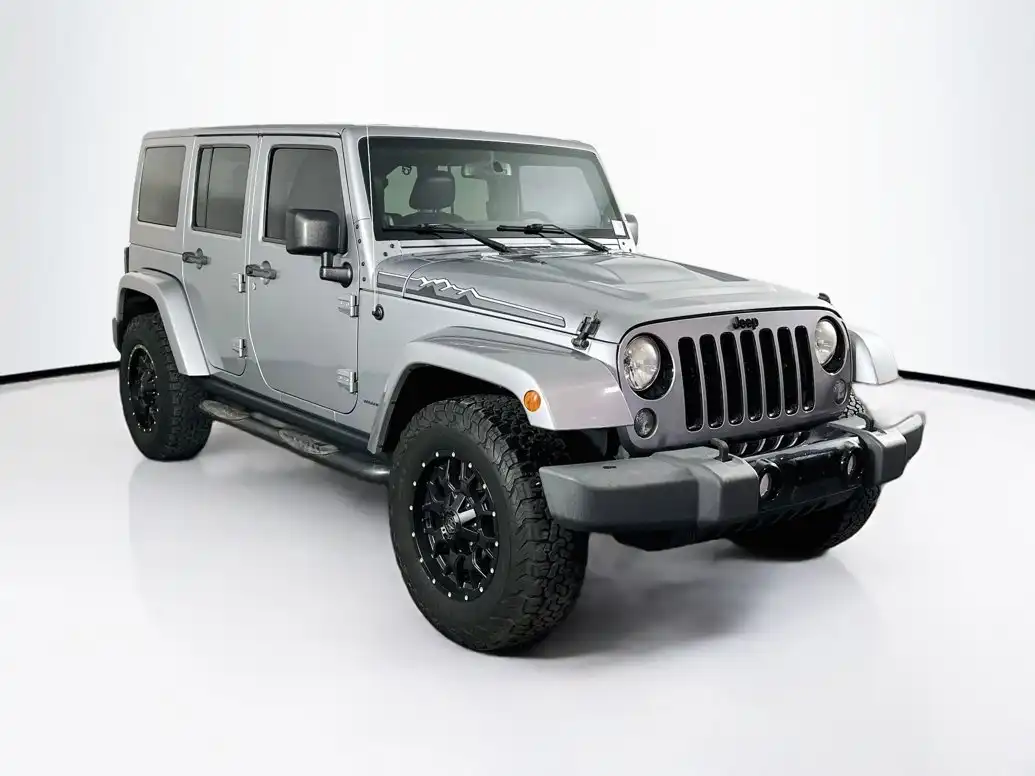 2014 Jeep Wrangler Sahara's photo