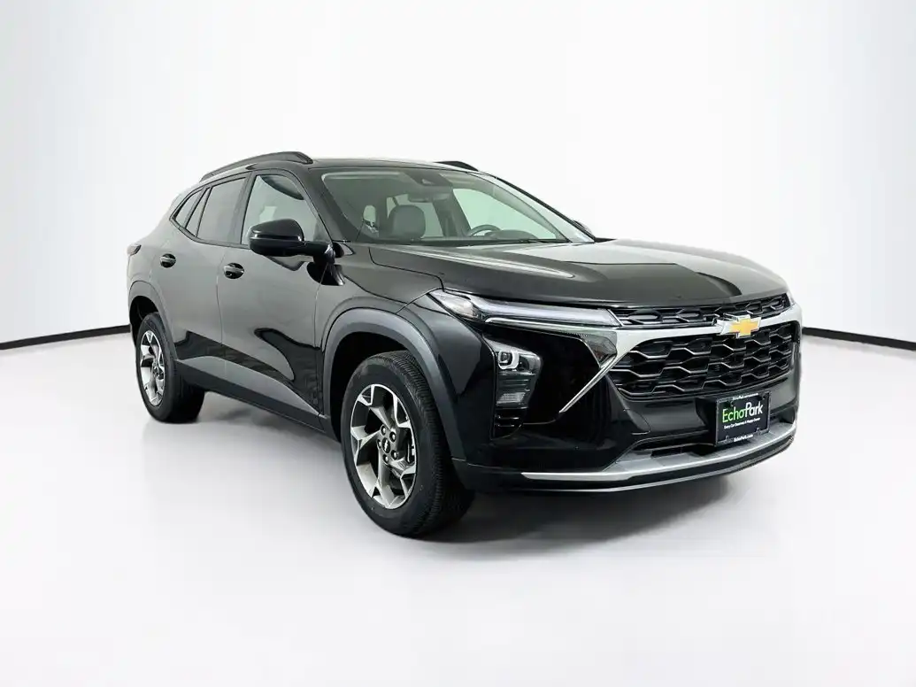 2026 Chevrolet Trax LT's photo