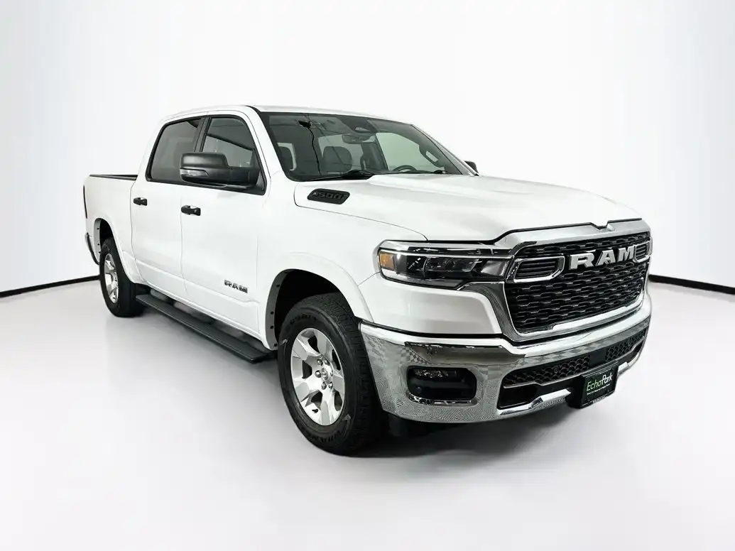 2025 RAM 1500 Big Horn/Lone Star 4x4 Crew Cab 5'7's photo