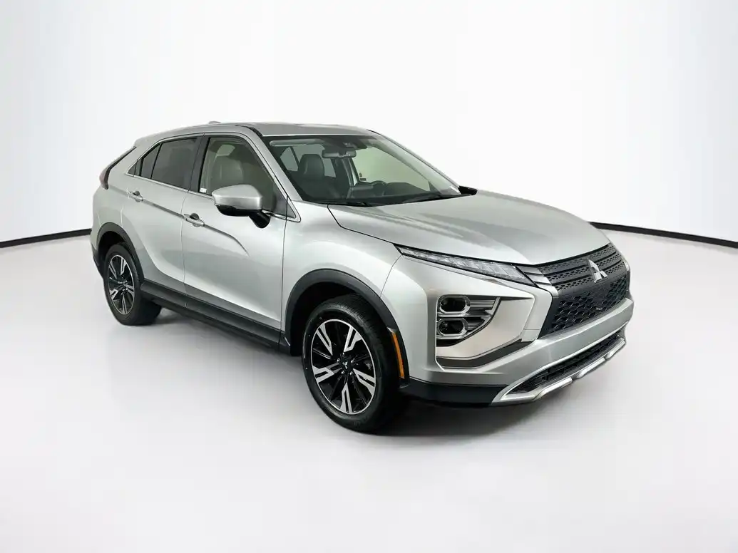 2024 Mitsubishi Eclipse Cross SE S-AWC's photo