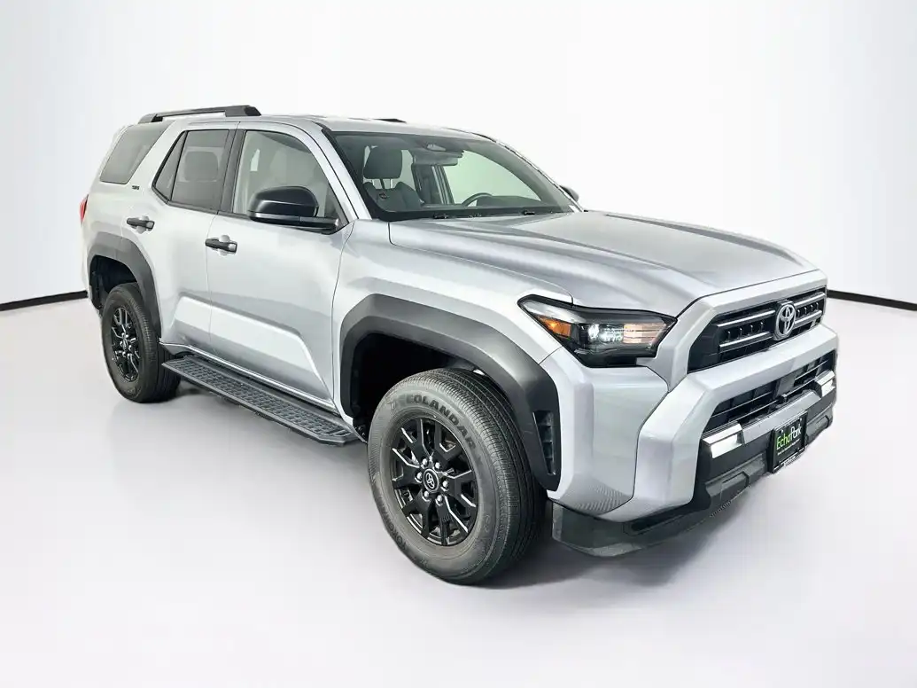 2025 Toyota 4Runner SR5 4WD's photo