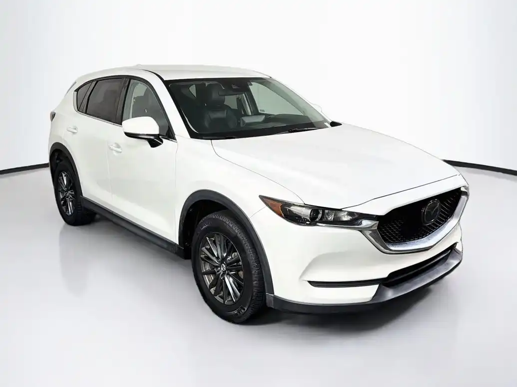 2021 Mazda CX-5 Touring Auto's photo