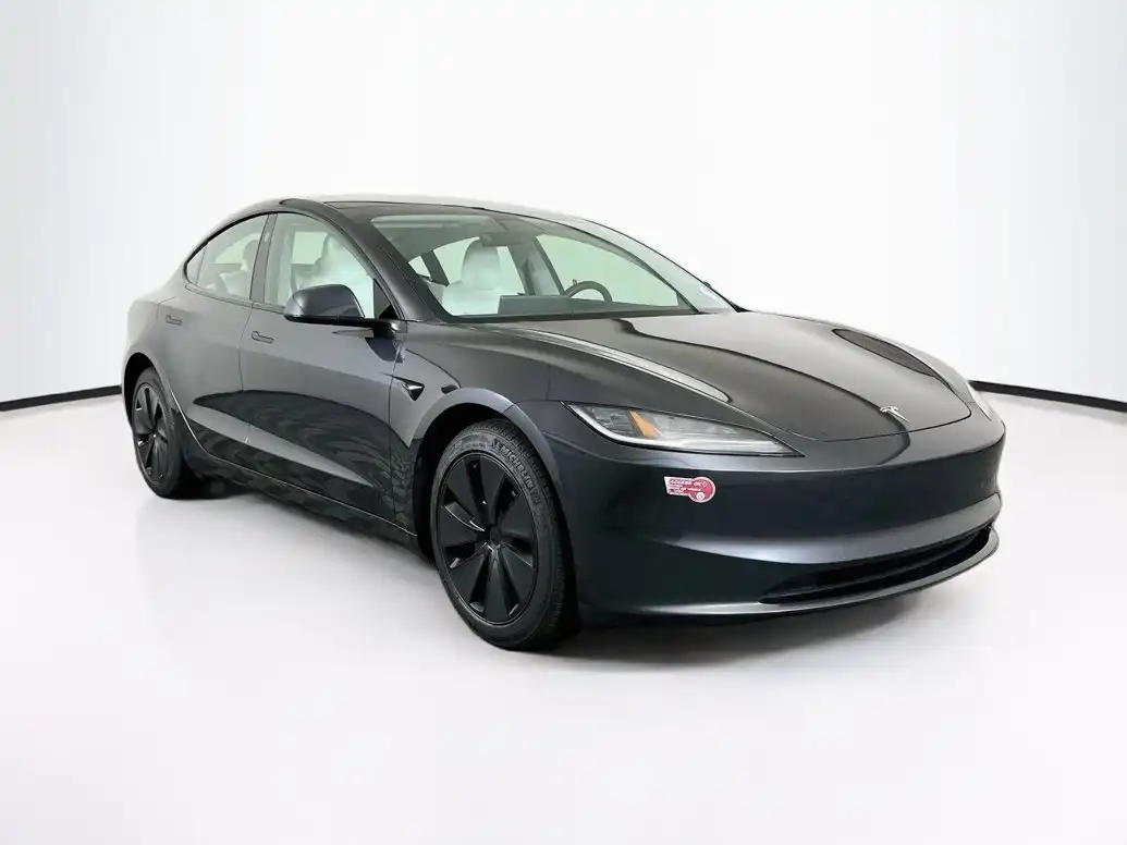 2024 Tesla Model 3 Base's photo