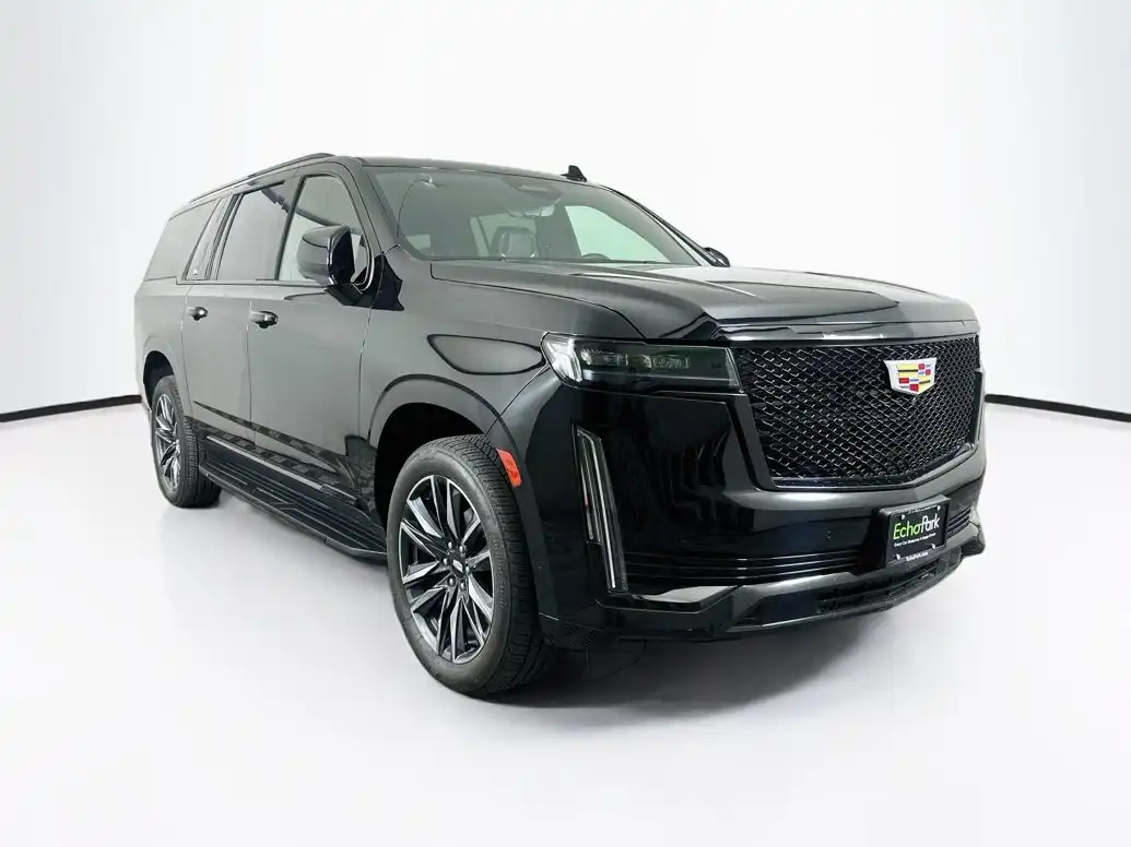 2023 Cadillac Escalade ESV Sport 4WD's photo