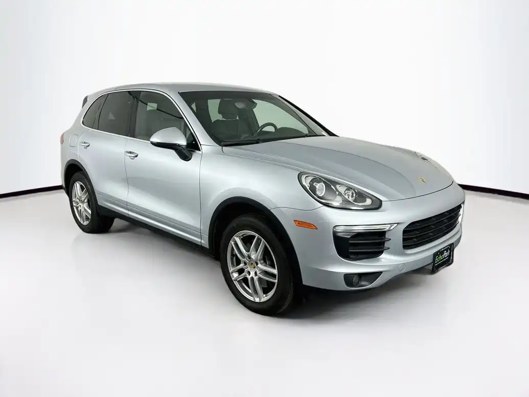 2016 Porsche Cayenne Tiptronic's photo