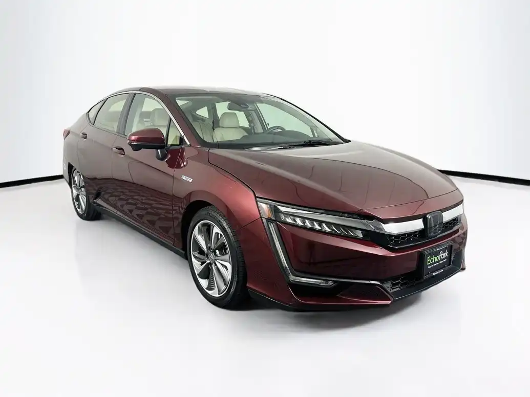 2018 Honda Clarity Plug-In Hybrid's photo