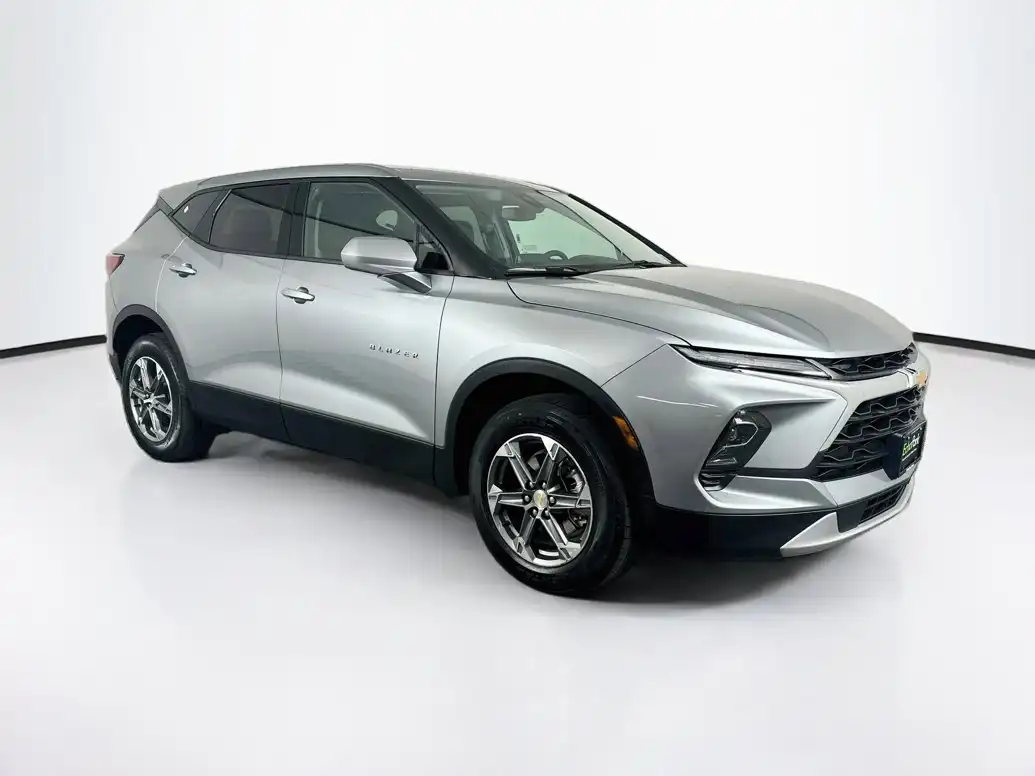 2026 Chevrolet Blazer 2.0T 2LT FWD's photo