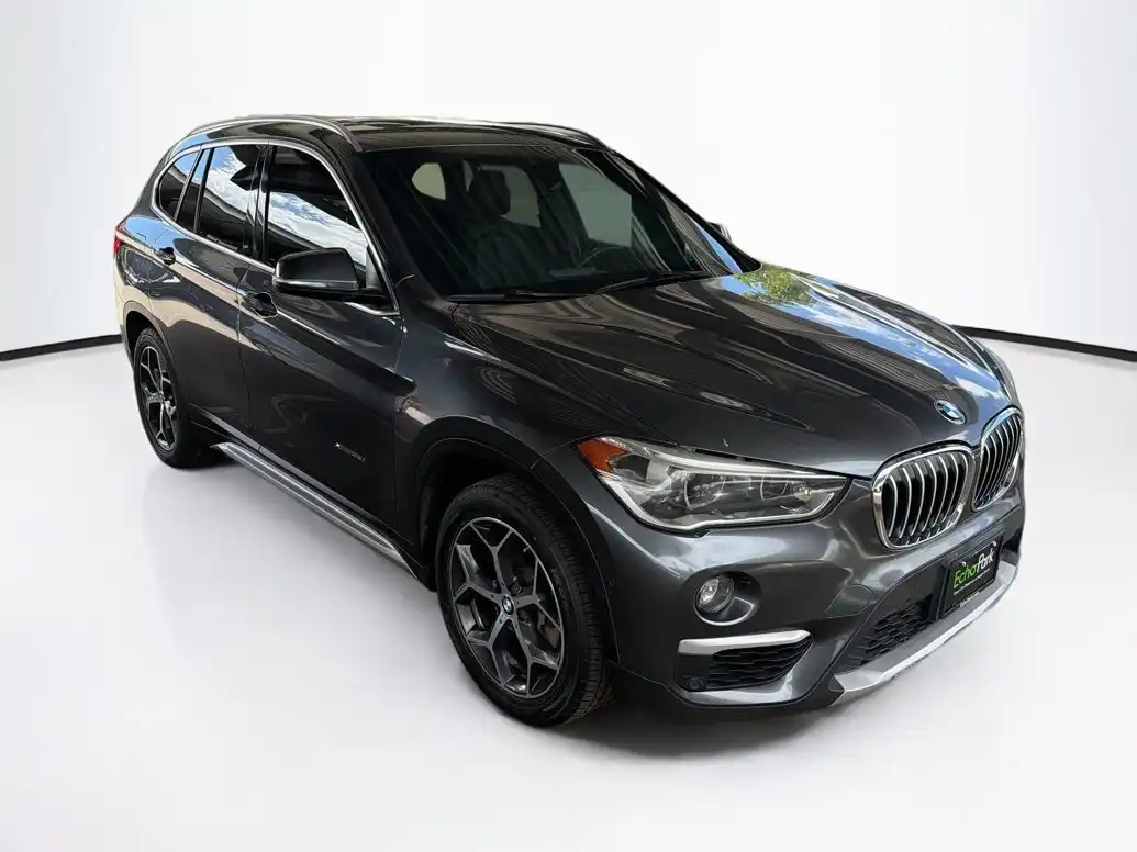 2016 BMW X1 xDrive28i's photo