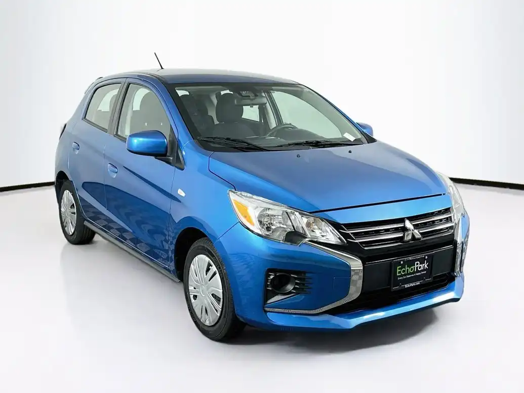 2024 Mitsubishi Mirage ES CVT's photo