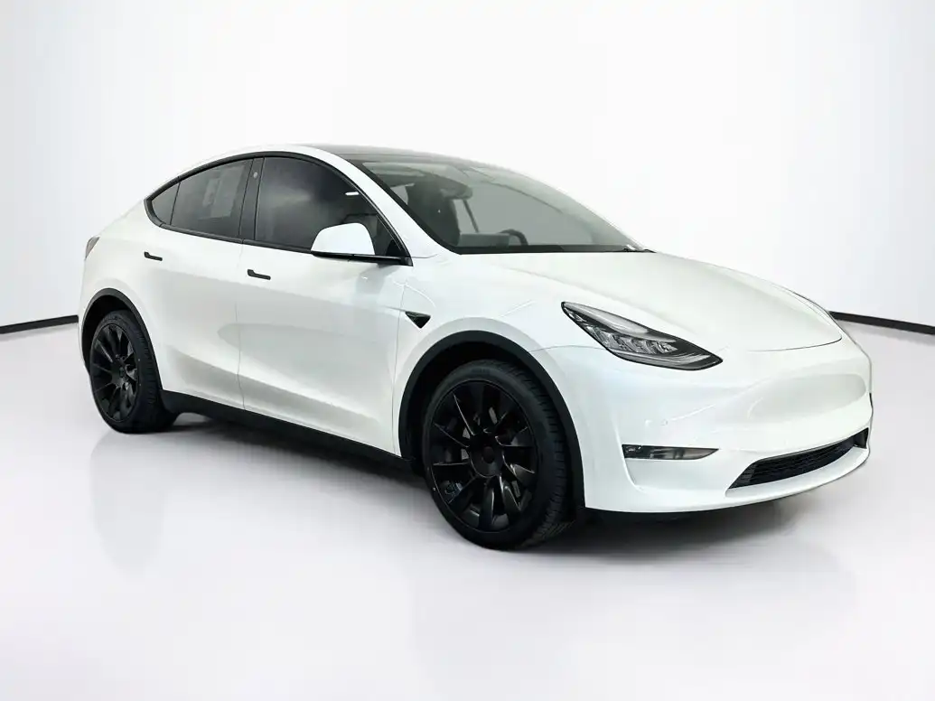 2021 Tesla Model Y Long Range Dual Motor All-Wheel Drive's photo