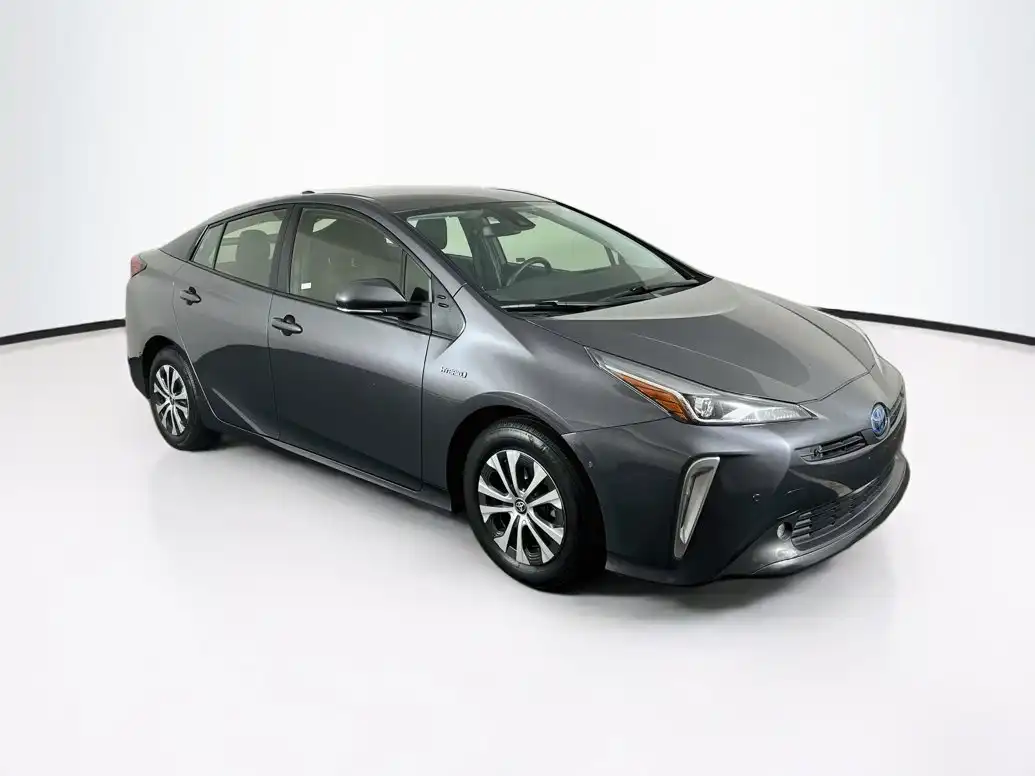 2021 Toyota Prius LE AWD-e's photo