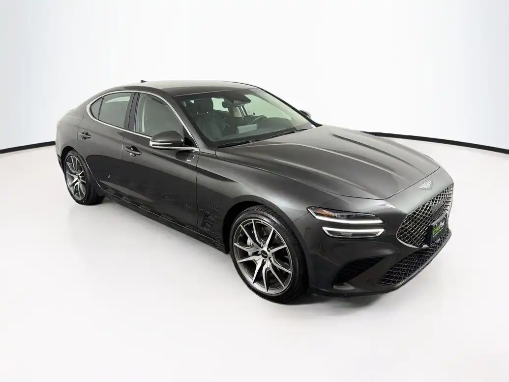 2026 Genesis G70 2.5T Standard's photo