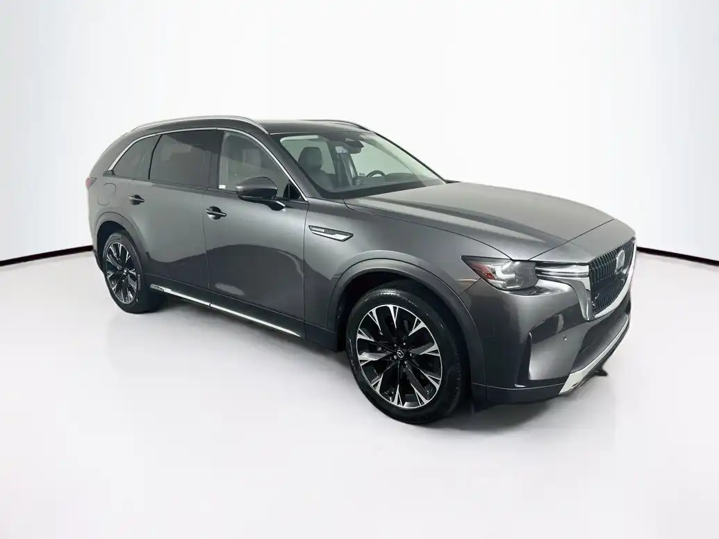 2024 Mazda CX-90 PHEV Premium Package's photo