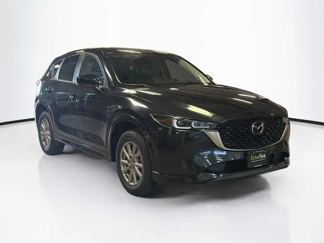 2025 Mazda CX-5 S Preferred package Auto AWD's photo