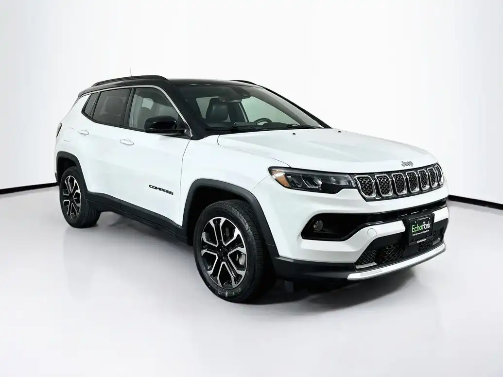 2023 Jeep Compass Limited 4X4's photo