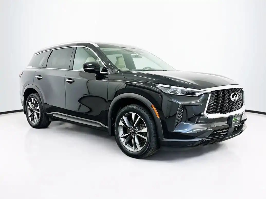 2023 INFINITI QX60 LUXE AWD's photo