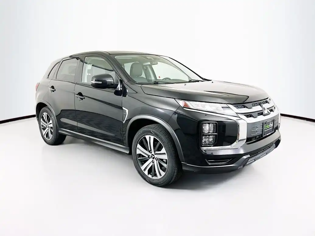 2024 Mitsubishi Outlander Sport 2.0 SE AWC CVT's photo