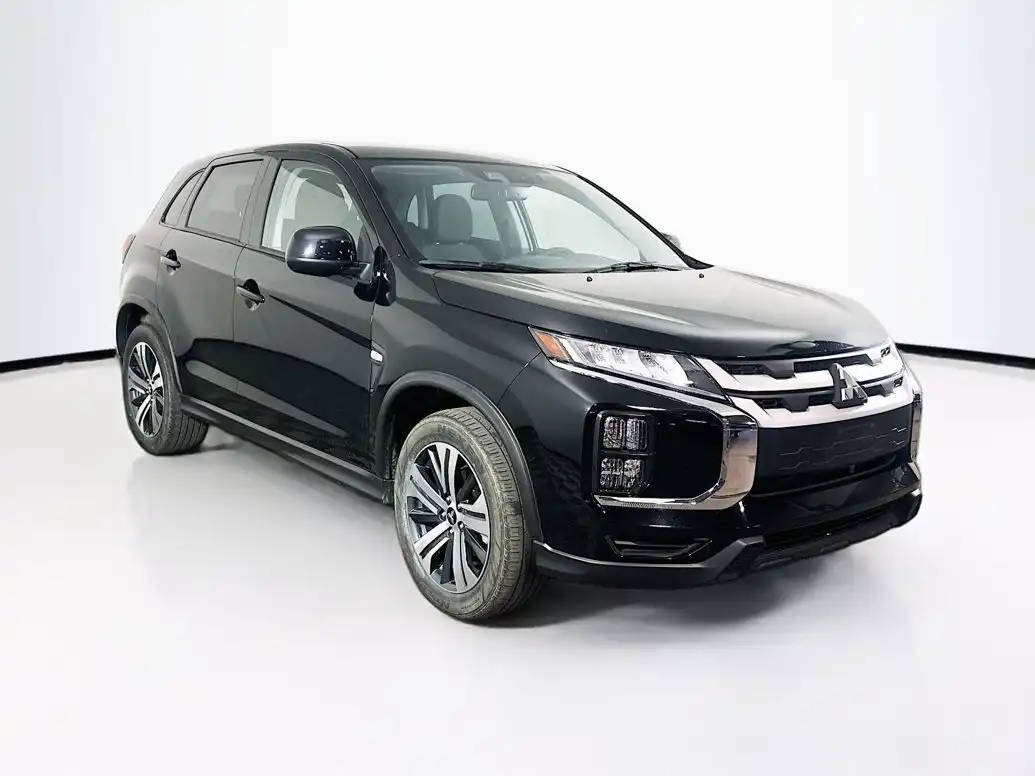 2024 Mitsubishi Outlander Sport 2.0 ES AWC CVT's photo
