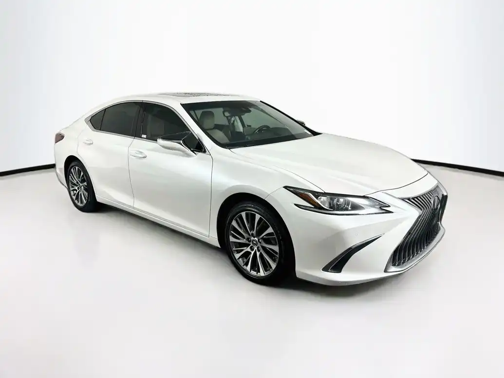 2020 Lexus ES 350 350's photo