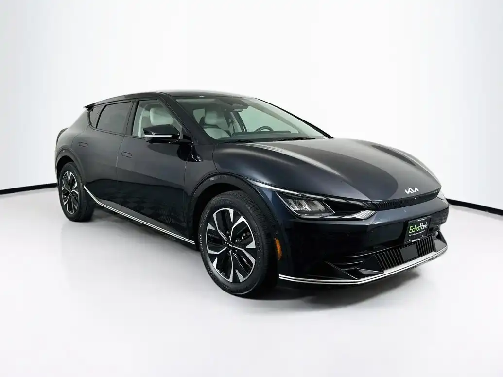 2024 Kia EV6 Wind AWD's photo