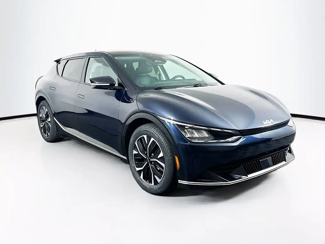 2023 Kia EV6 Wind's photo