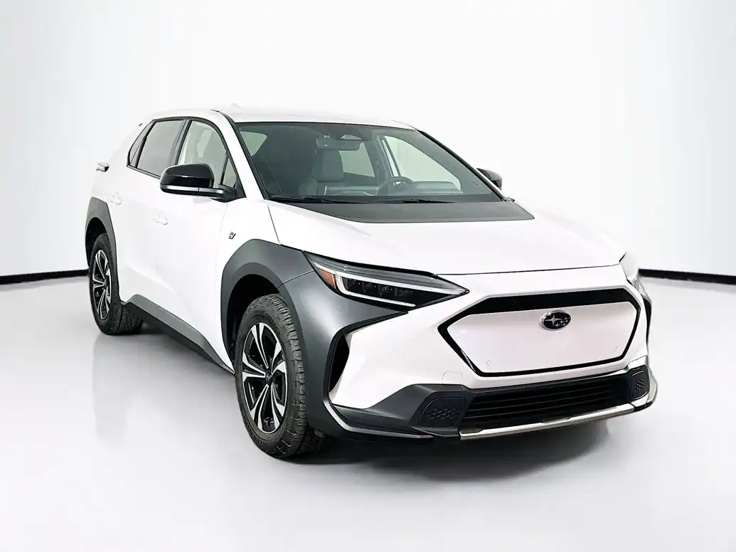 2023 Subaru Solterra Premium CVT's photo