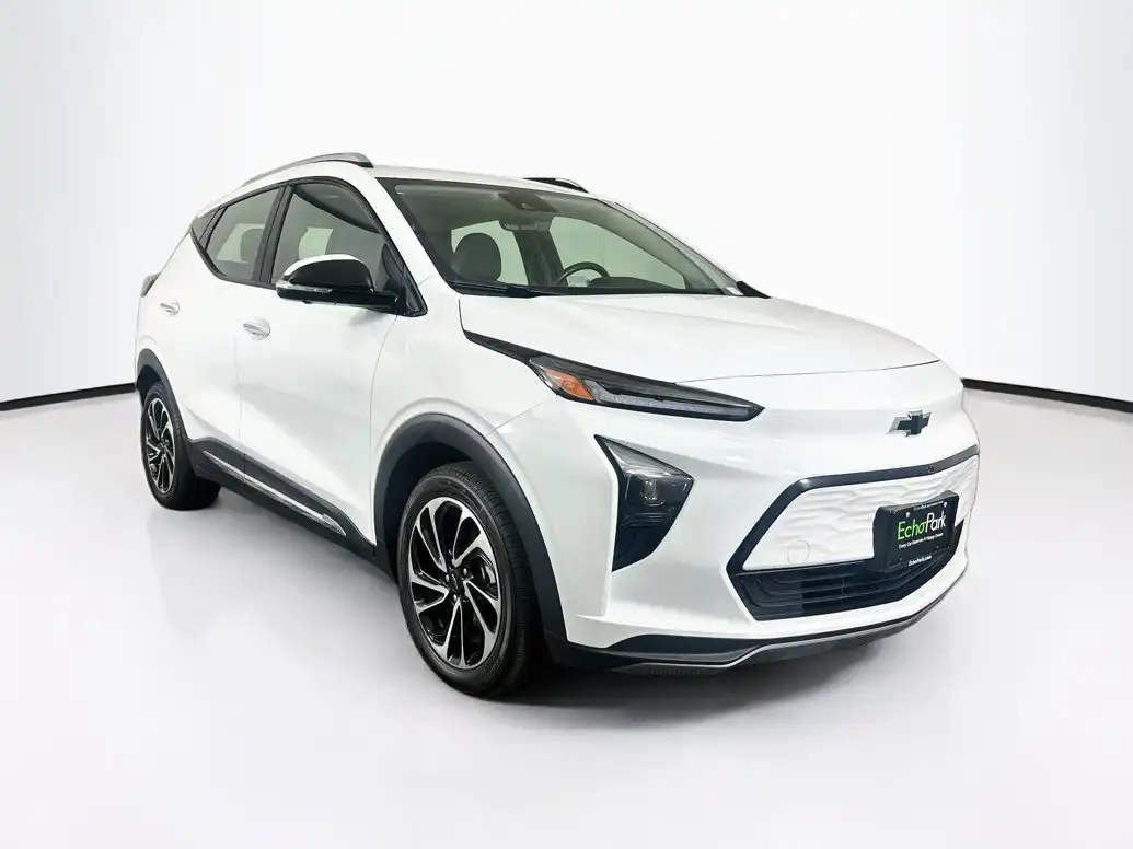 2023 Chevrolet Bolt EUV Premier's photo