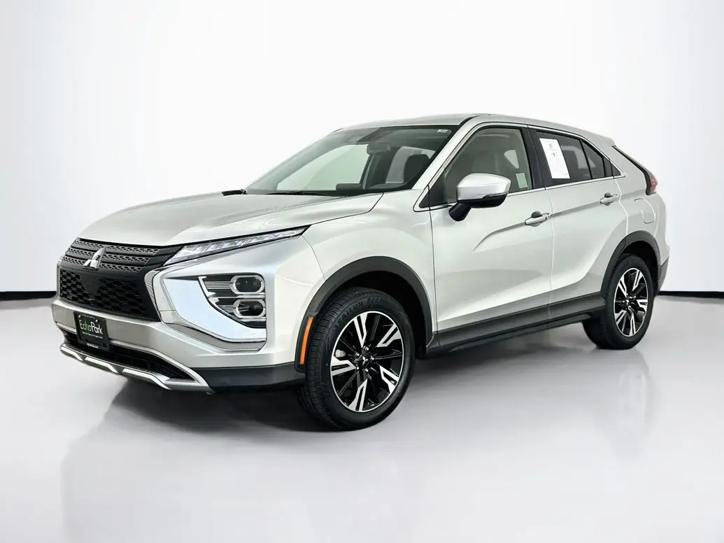 2024 Mitsubishi Eclipse Cross SE S-AWC photo 3