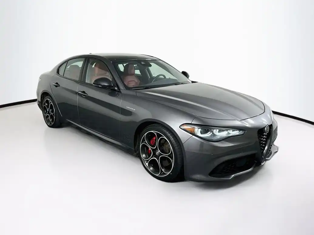 2024 Alfa Romeo Giulia Veloce AWD's photo