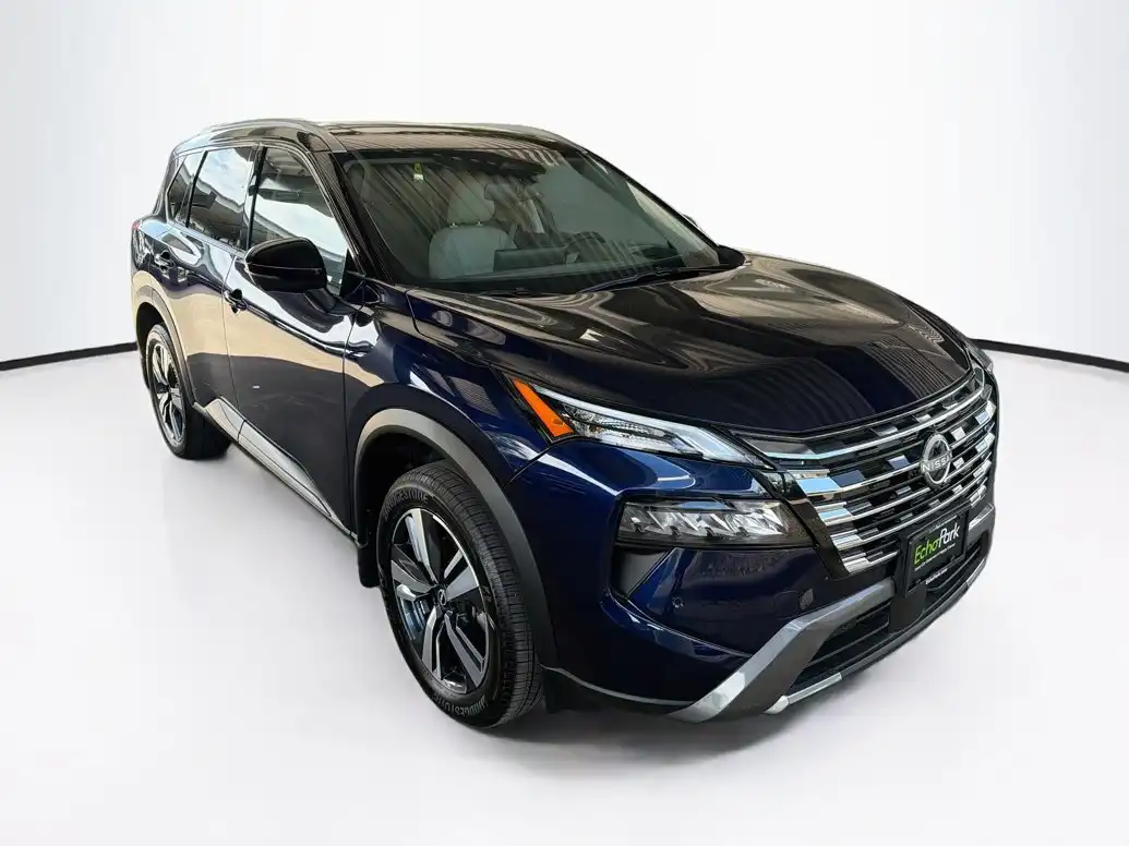 2025 Nissan Rogue SL AWD's photo