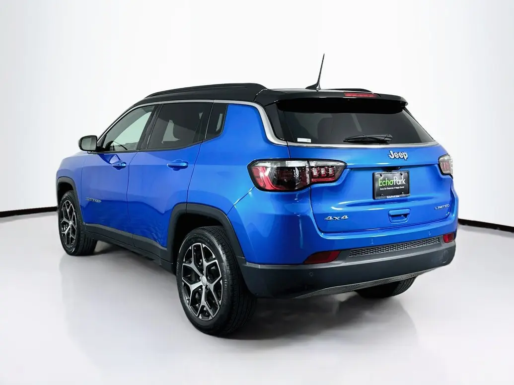 2024 Jeep Compass Limited 4X4 photo 5