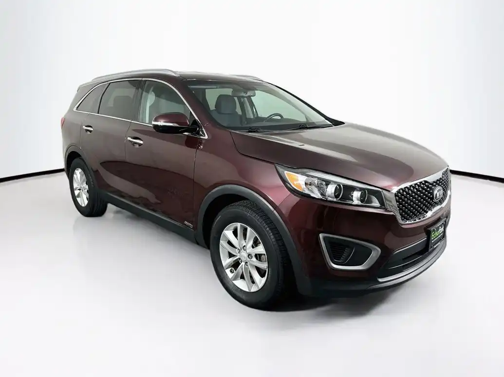 2017 Kia Sorento LX AT 4WD's photo