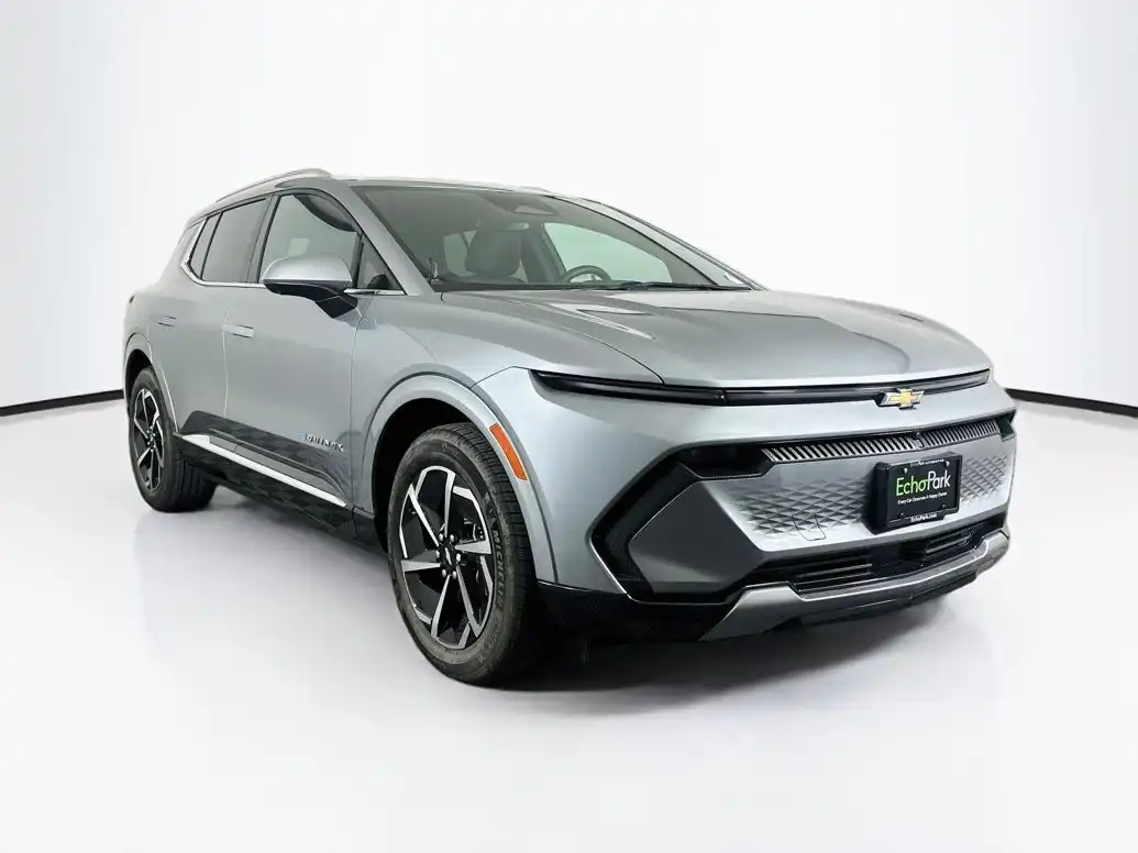 2025 Chevrolet Equinox EV 1LT FWD's photo