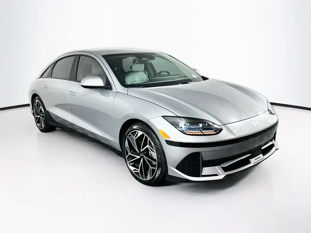 2024 Hyundai Ioniq 6 SEL RWD's photo