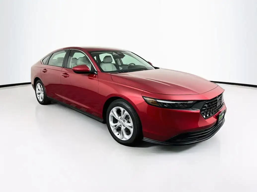 2025 Honda Accord 1.5T LX CVT's photo