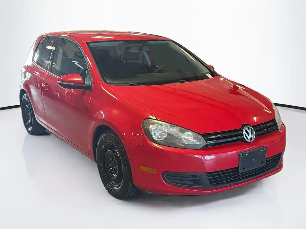 2012 Volkswagen Golf 2-door 6AT w/Convenience's photo