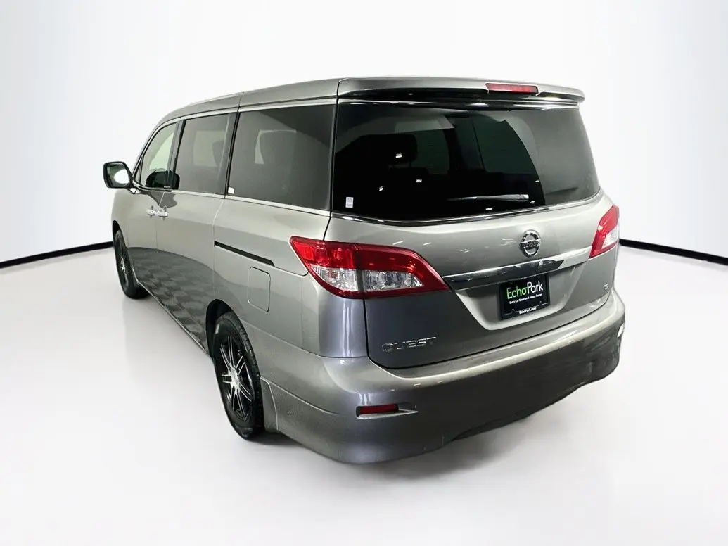 2012 Nissan Quest 3.5 S photo 5