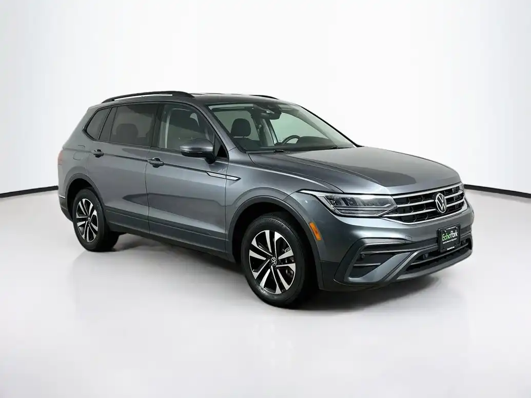 2023 Volkswagen Tiguan 2.0T S 4Motion's photo