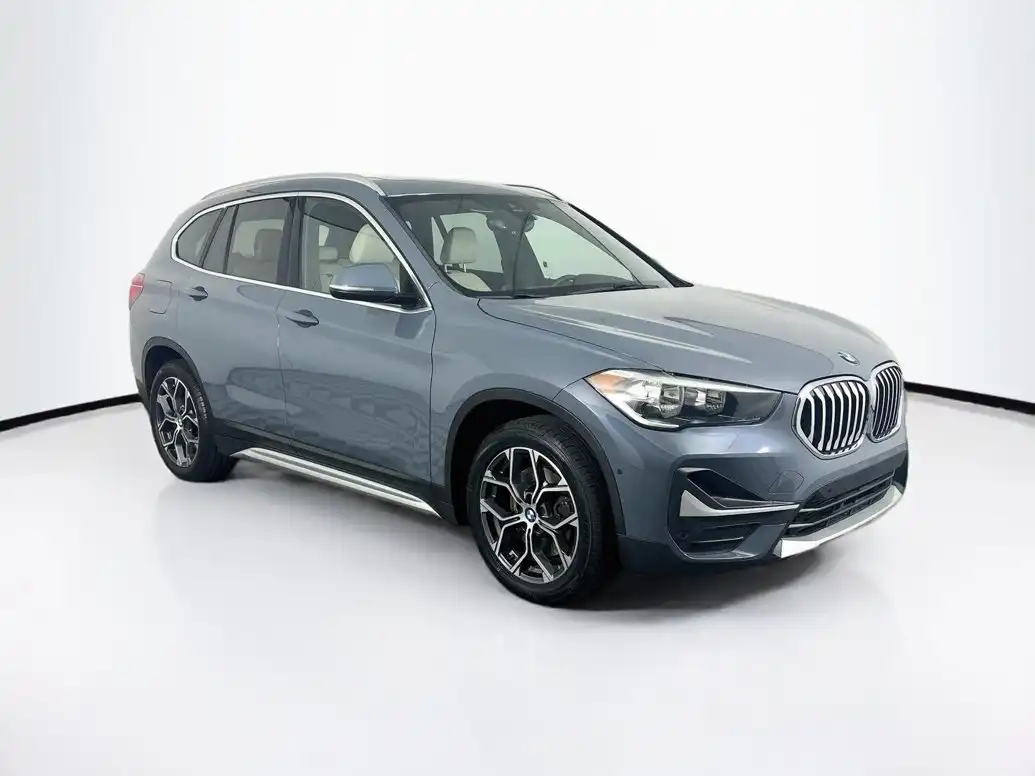 2021 BMW X1 xDrive28i's photo