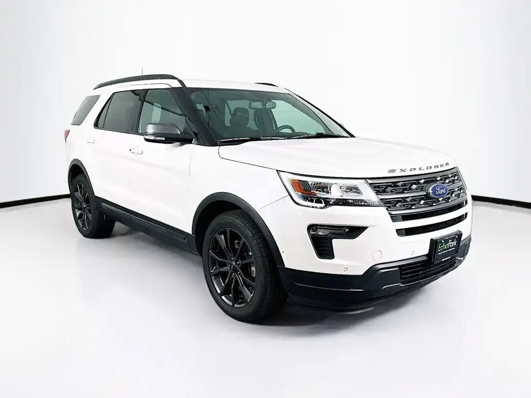 2018 Ford Explorer XLT 4WD's photo