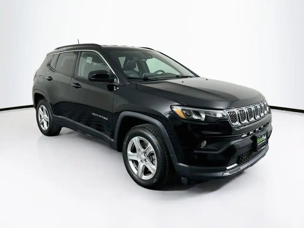 2023 Jeep Compass Latitude 4X4's photo