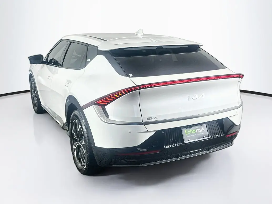 2023 Kia EV6 Wind photo 5