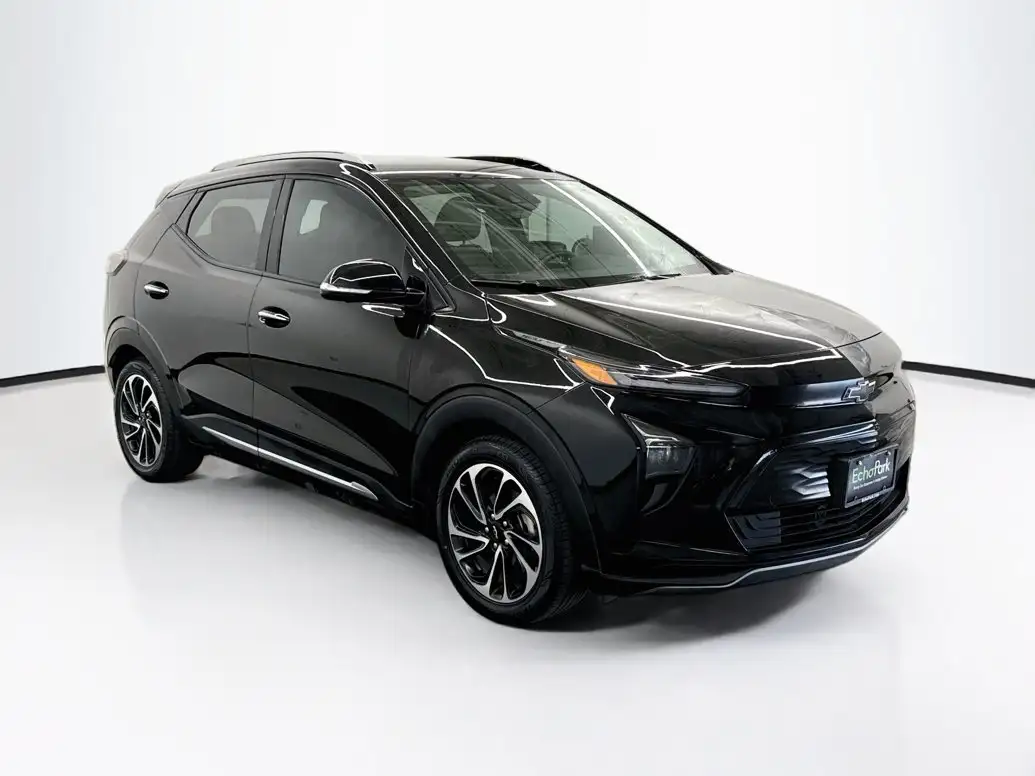 2023 Chevrolet Bolt EUV Premier's photo