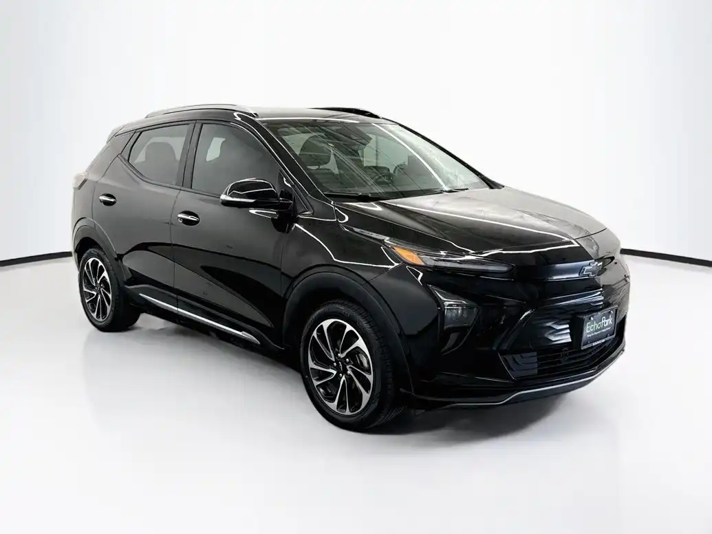 2023 Chevrolet Bolt EUV Premier's photo