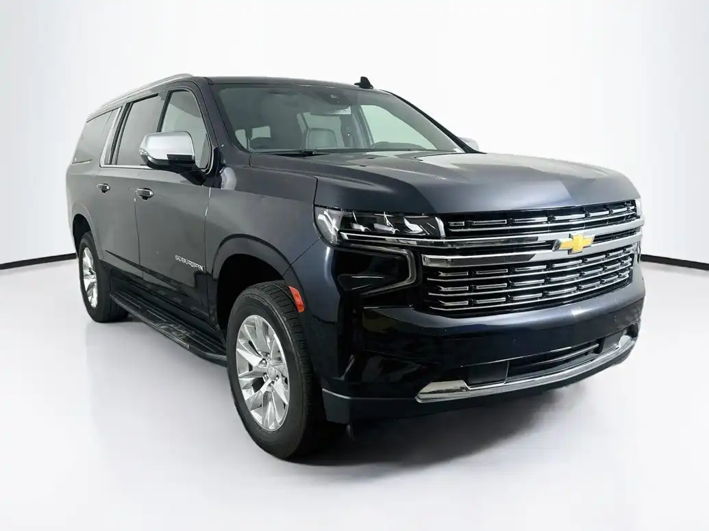 2023 Chevrolet Suburban Premier 4WD 1500's photo