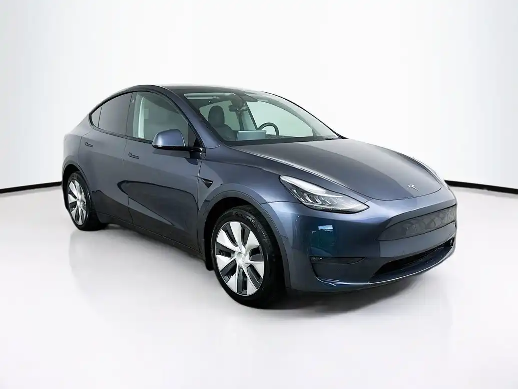 2021 Tesla Model Y Long Range Dual Motor All-Wheel Drive's photo