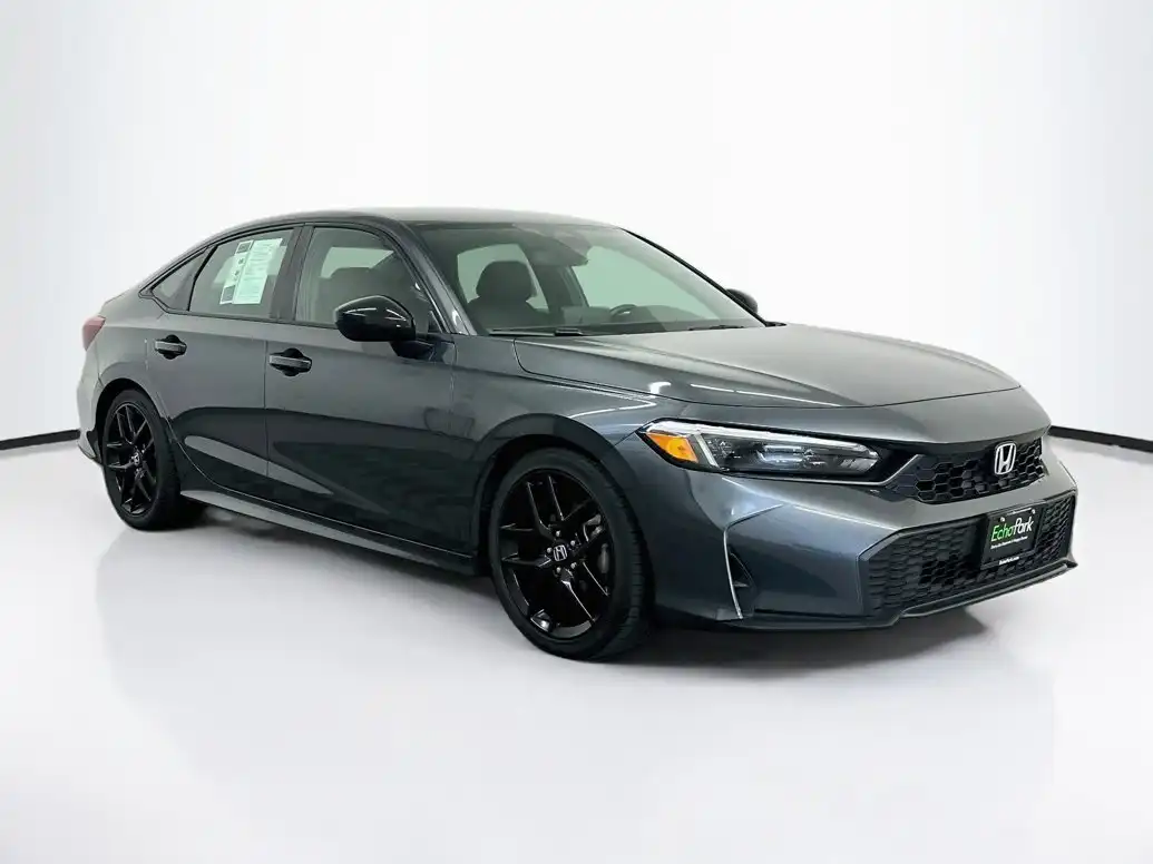 2025 Honda Civic Sport CVT's photo